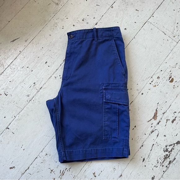 Lands End Men's Navy Cargo Shorts - Picture 5 of 10